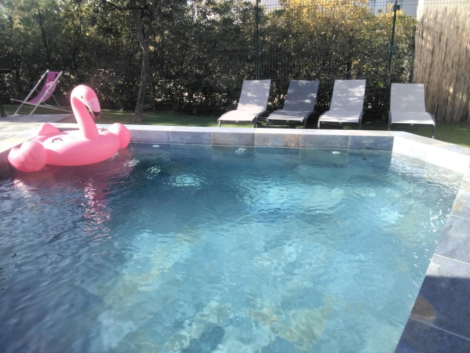 Villa En Bord De Plage Сет Экстерьер фото